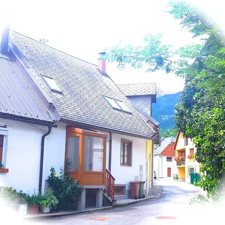 Floranneve Holiday home