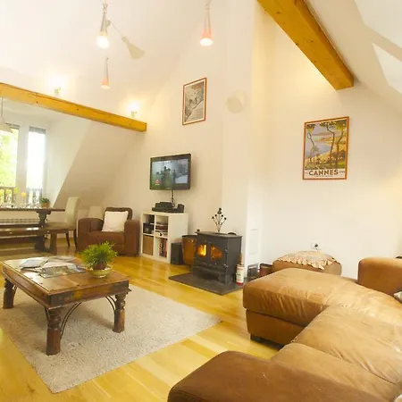 Floranneve Holiday home
