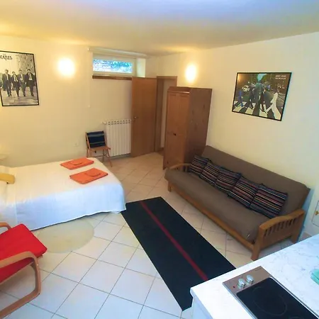 Floranneve بيت للعطل