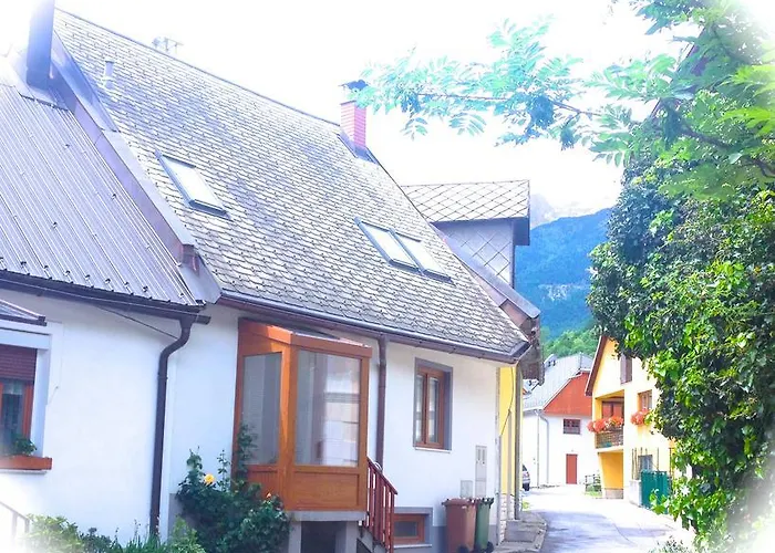 Floranneve بيت للعطل